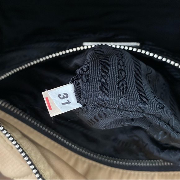 Prada handbag - Picture 14 of 16